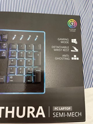 Teclado Gaming Trust THURA QWERTY RGB