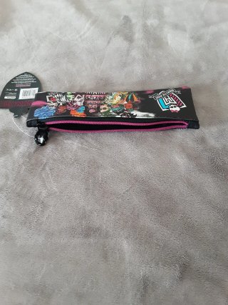 Estuche Monster High