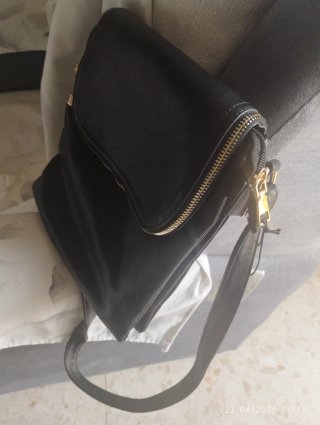 Bolso elegante negro a estrenar