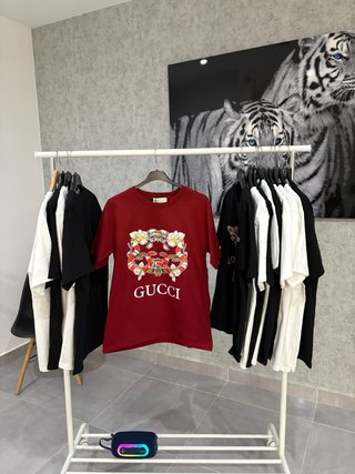 Camisetas Premium