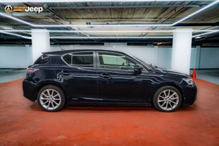 Lexus CT 200h Luxury
