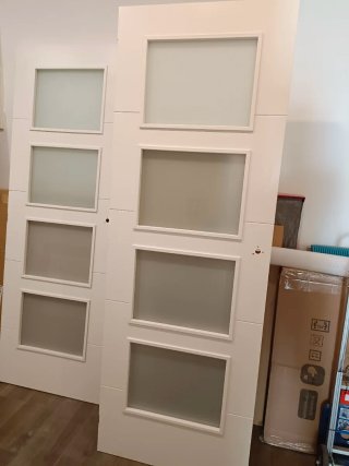 2 Puertas Blancas Lacadas con Cristal