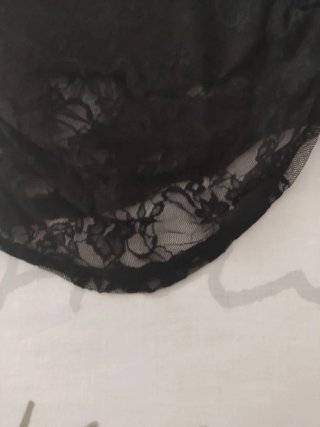 Top encaje Shein negro