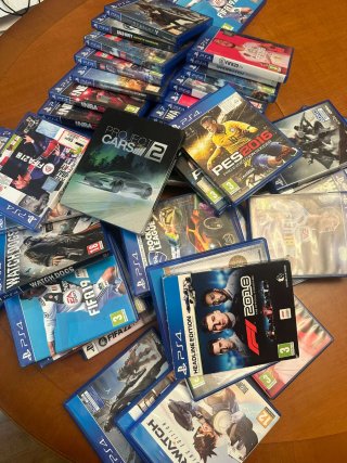 Pacchetto Giochi PS4