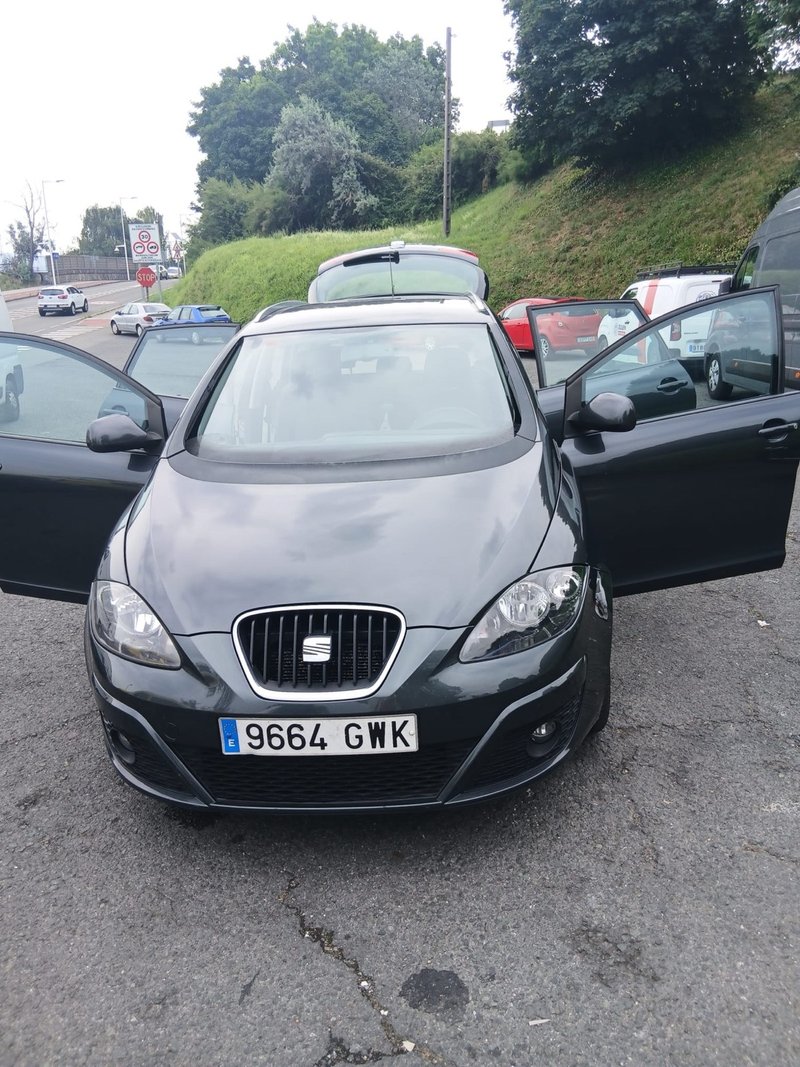SEAT Altea xl 2010 - foto 1