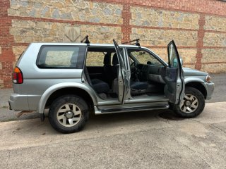 Mitsubishi Montero 1999