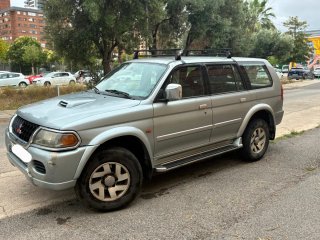 Mitsubishi Montero 1999