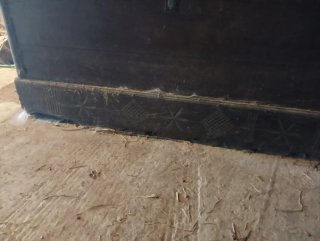 Cofre de madera antiguo