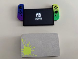 Nintendo Switch OLED Splatoon + 3 Juegos