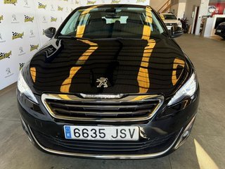 Peugeot 308 5p Allure 2.0 BlueHDi 150 SE PUEDE VER Y PROBAR EN SENRA SPORT (PEUGEOT) DUMBRIA