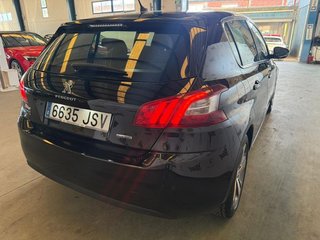 Peugeot 308 5p Allure 2.0 BlueHDi 150 SE PUEDE VER Y PROBAR EN SENRA SPORT (PEUGEOT) DUMBRIA