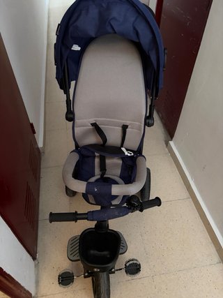 Triciclo casi nuevo Kindercraft