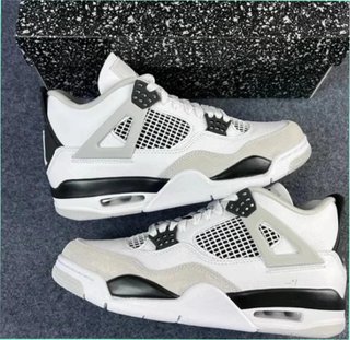 Jordan 4 Retro Oreo Talla 40