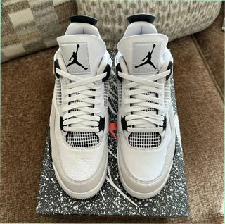 Air Jordan 4 Retro Gamuza Blanca Talla 43