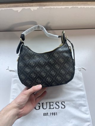 Bolso Guess Negro y Marrón