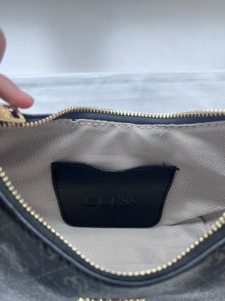 Bolso Guess Negro y Marrón
