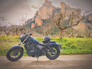 Honda Rebel 500 azul 12.750 km