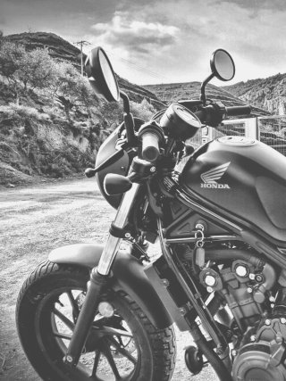 Honda Rebel 500 azul 12.750 km