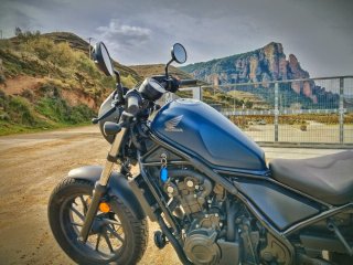 Honda Rebel 500 azul 12.750 km