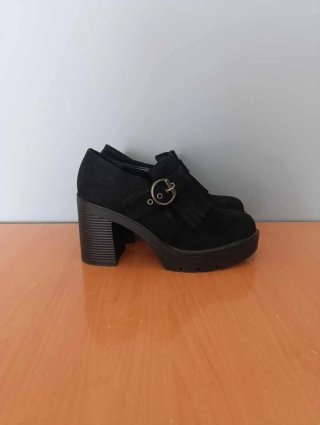 Zapatos negros mocasín tacón plataforma