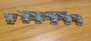 Figuras Enanos Thunderer (Warhammer)