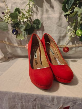 Zapatos tacón plataforma Mariamare rojo T.36