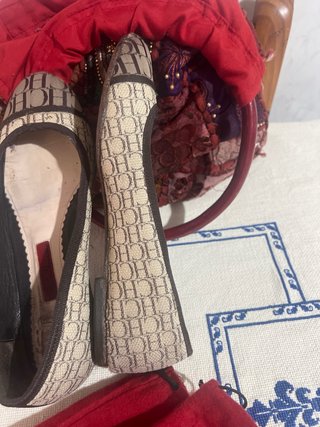 Zapatos CH y bolso Musgo