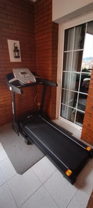 Cinta de correr Bodytone DT114