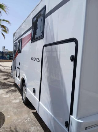 Ford Tourneo Custom 2026