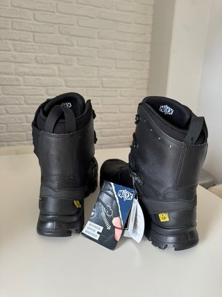 * 39 Botas Haix black eagle maxima seguridad