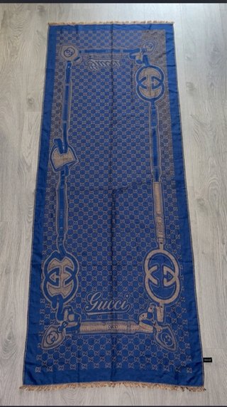 Bufanda Gucci Azul y Beige