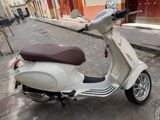 Piaggio Vespa 50 S ET4 Blanca y Marrón