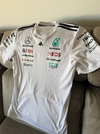 Camiseta Oficial F1 Mercedes-AMG Petronas