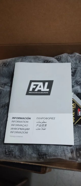 Botas Seguridad FAL PWT900 Negras
