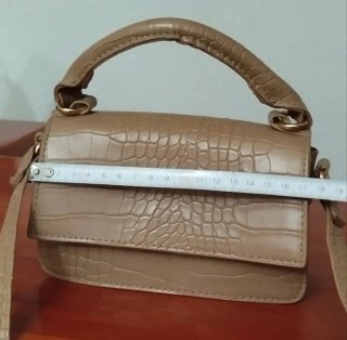 Bolso bandolera mini Primark efecto cocodrilo