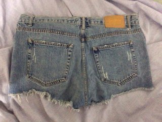 Shorts vaqueros Pull&Bear Talla 42 Desgastados