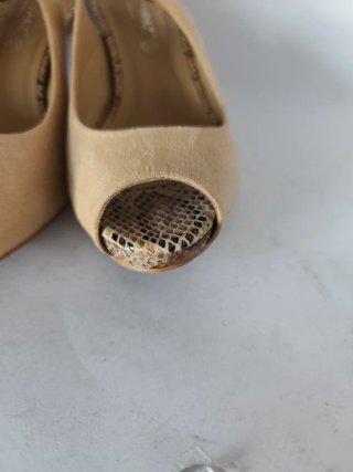 Zapatos de tacón de chica N°39 de Marypaz nuevos.