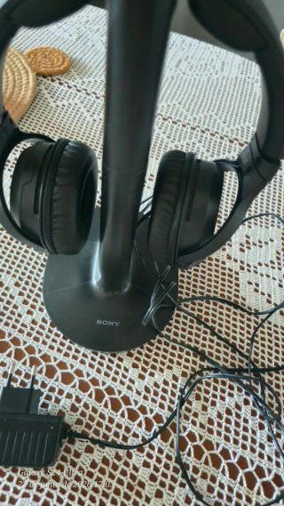 Auriculares Sony Inalámbricos TV Base Negro