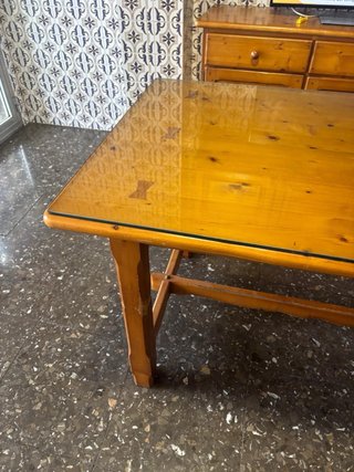 Aparador de madera maciza