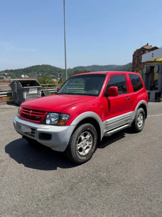Mitsubishi Montero 2002