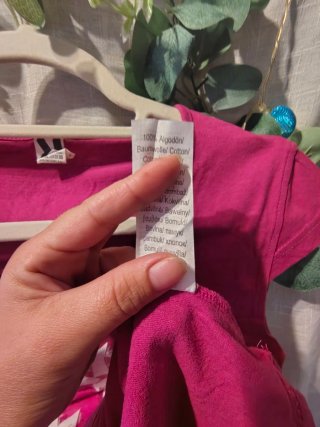 Camiseta ROLY Fucsia Dirty Color Talla M