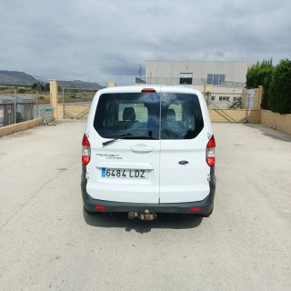 Ford Tourneo Courier 2020