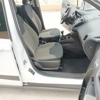Ford Tourneo Courier 2020