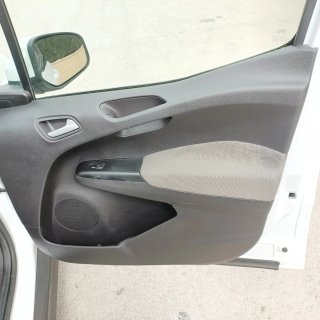Ford Tourneo Courier 2020