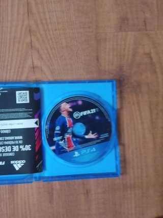 Pack 2 Juegos PS4: FIFA 20 y FIFA 21