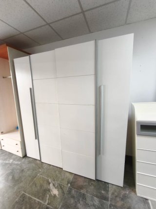 Armario puertas correderas blanco