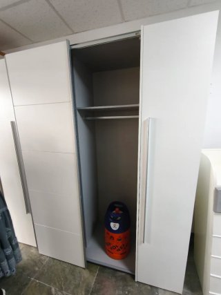 Armario puertas correderas blanco