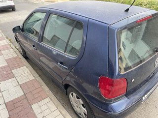 Volkswagen Polo Azul