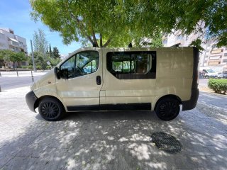 Opel Vivaro 2005