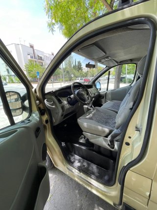 Opel Vivaro 2005